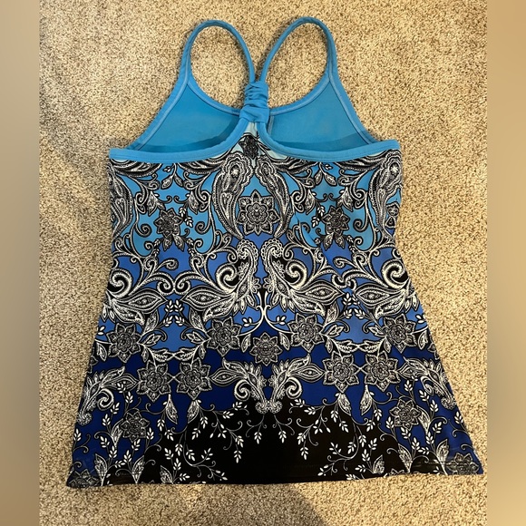Athleta Tank Top - Picture 3 of 3